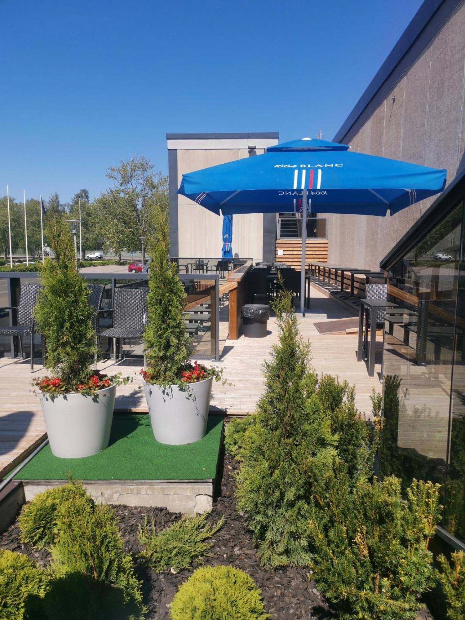Hotel Tikkurila Vantaa Exterior foto